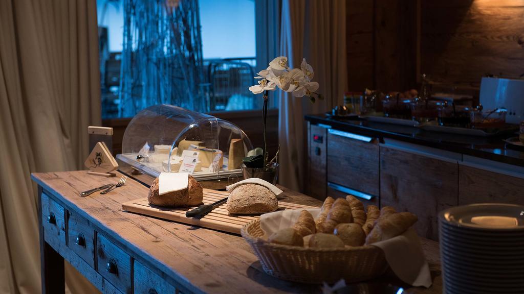 Hotel Des Alpes Superieur Gstaad Luaran gambar