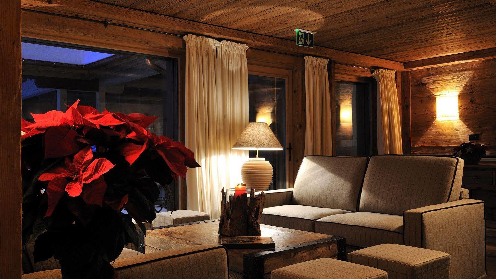 Hotel Des Alpes Superieur Gstaad Luaran gambar